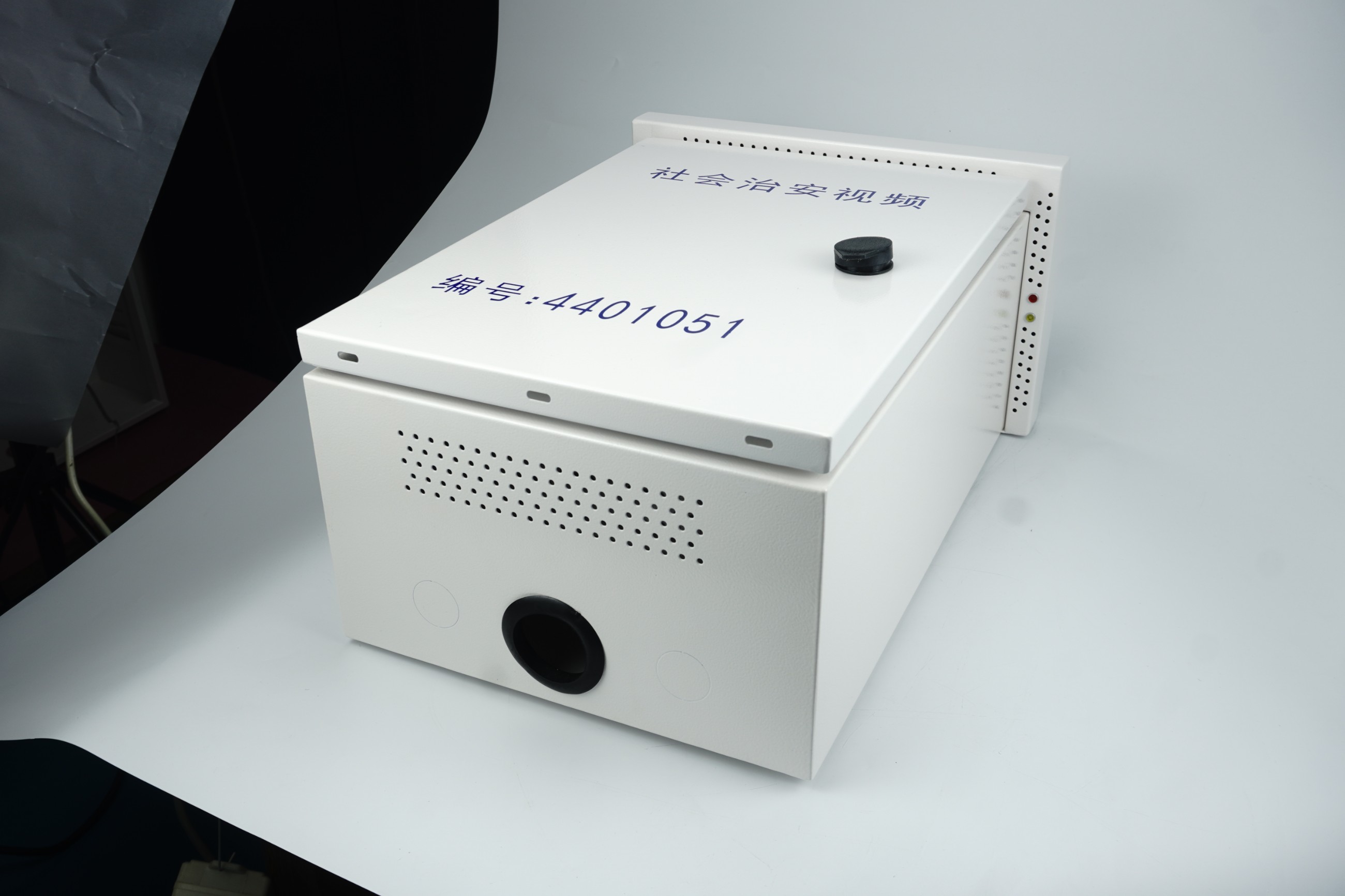 普通监控箱与智能监控箱区别,有啥功能特点 普通监控箱与智能监控箱区别,有啥功能特点